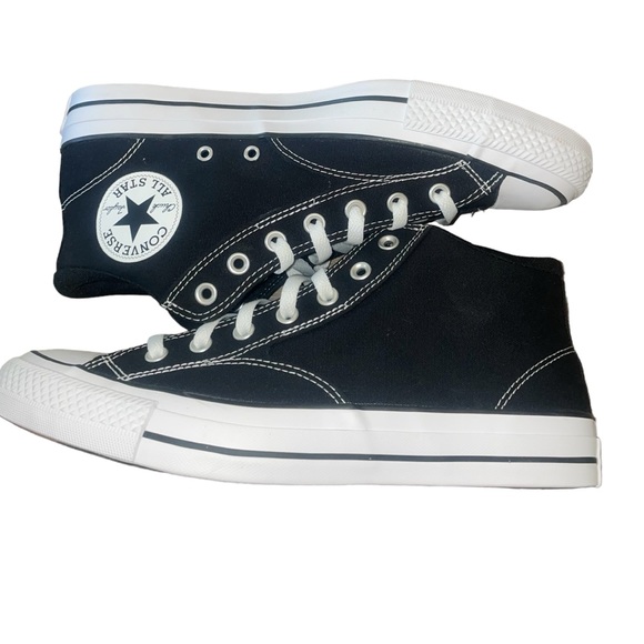 ❇️NWT❇️ Converse CTAS
Malden Street Mid - Picture 4 of 9